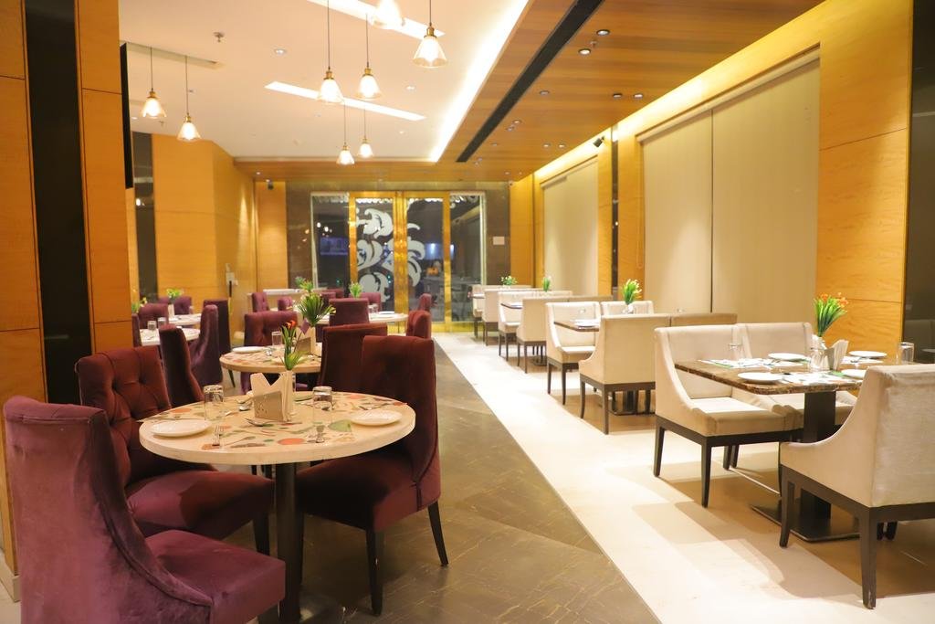 Hotel Maple Grand, Agra