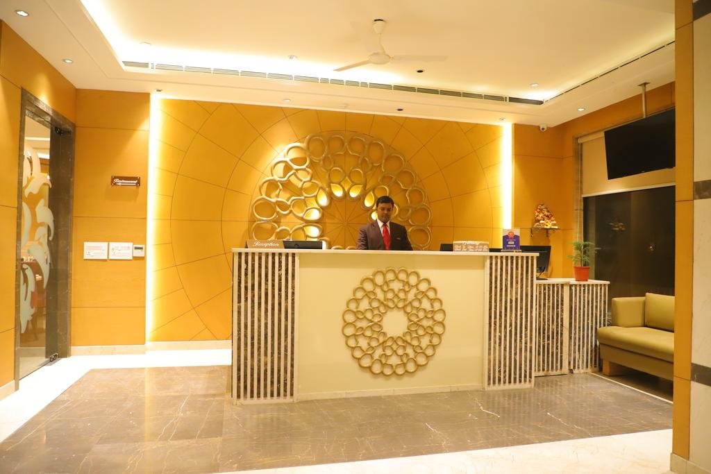 Hotel Maple Grand, Agra