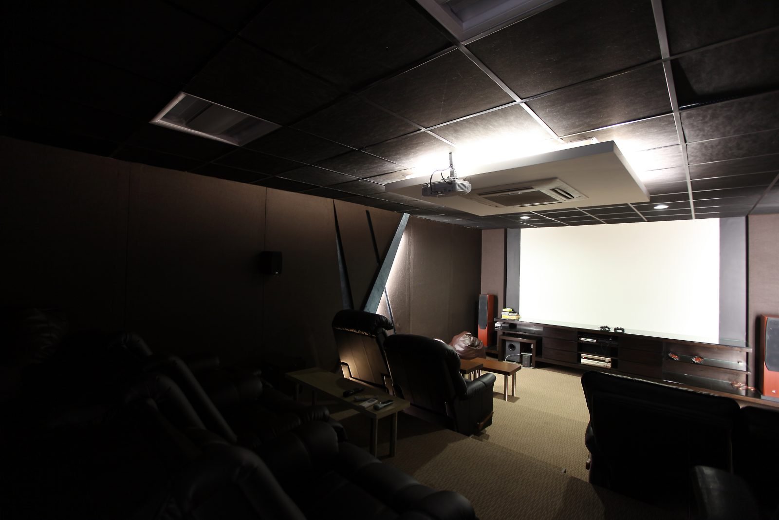 Home Theatre, Surajmal Vihar, Delhi